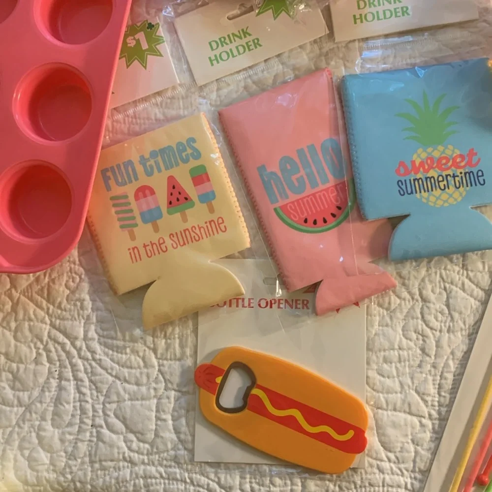Summertime Party~Shower 27 Piece NEW Banners Hat Games ice cubes Frisbee & more